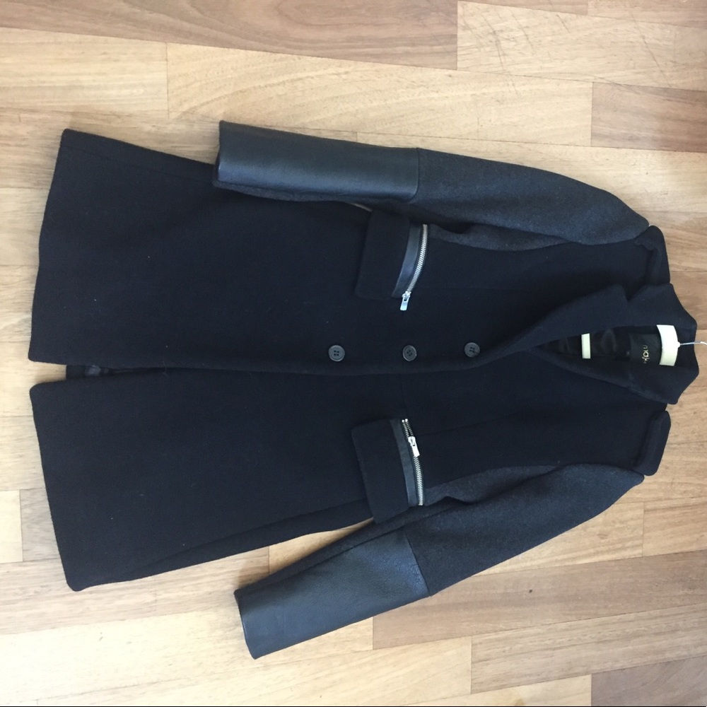 Maje short coat with leather sleeves NWOT