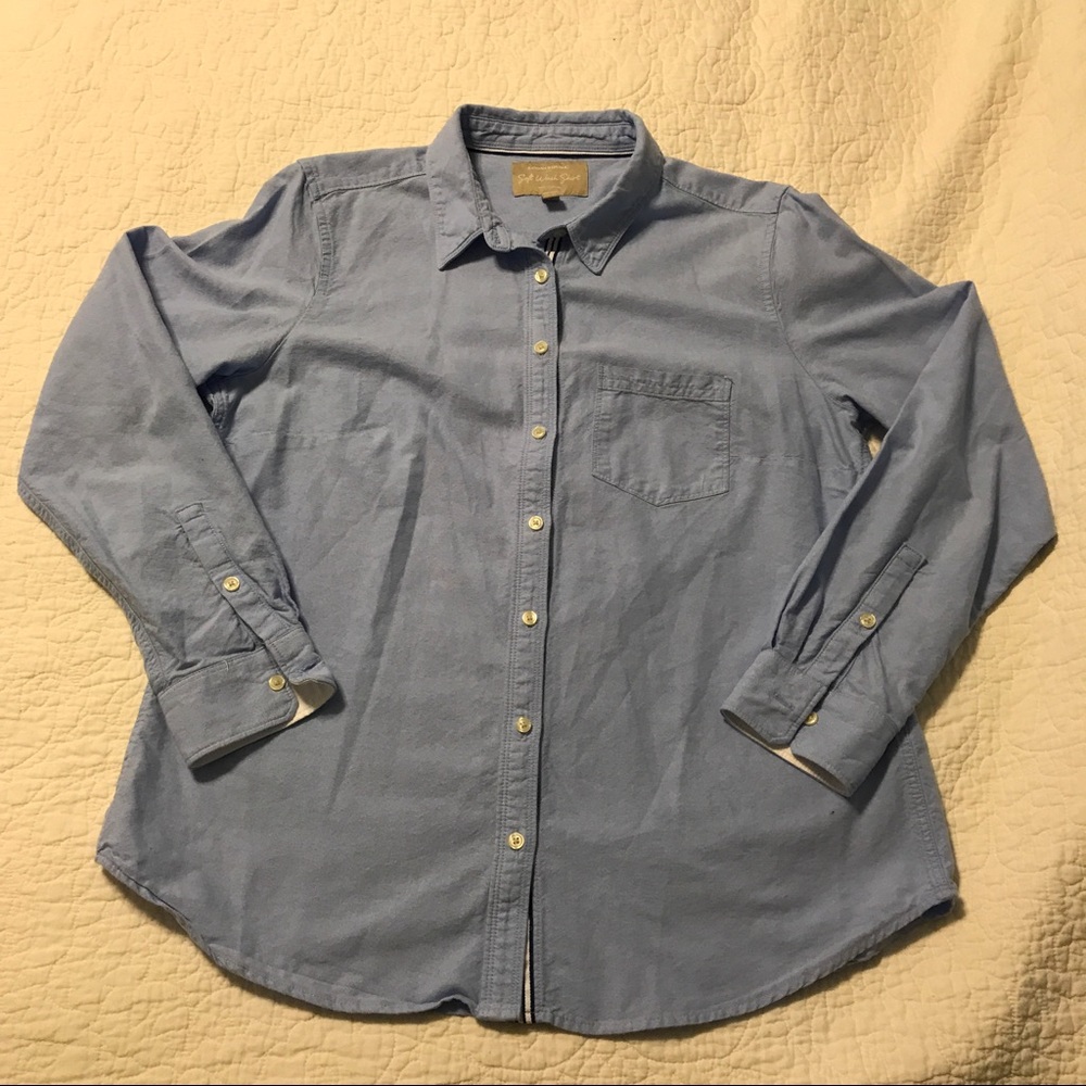 {Banana Republic} Soft Wash Button Down Shirt