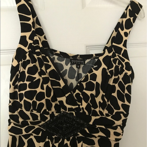 Short dress - Picture 2 of 2