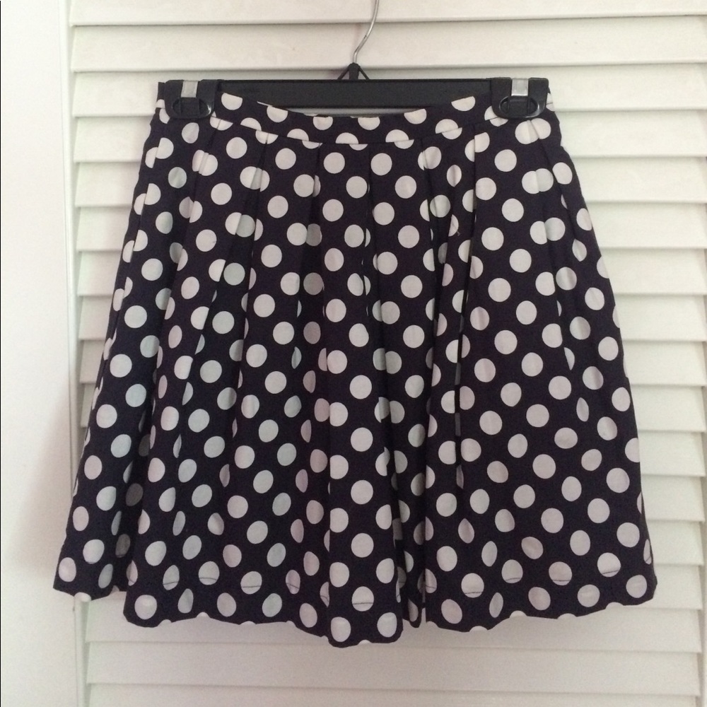 Polkadotted Mini Skirt
