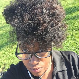 Meet your Posher, Annella