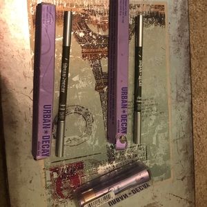 Urban decay eye pencil x2 and pigment