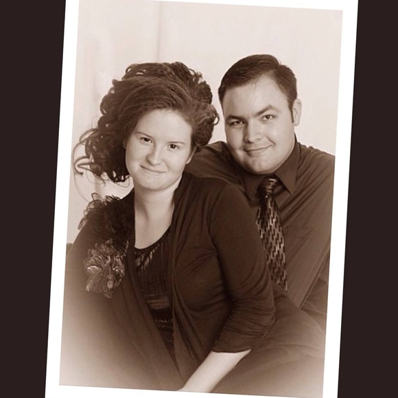 Meet your Posher, Kelcie - Picture 1 of 1