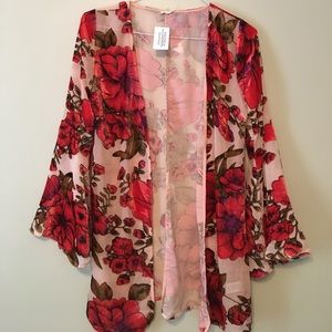 Floral Kimono. Size Small.