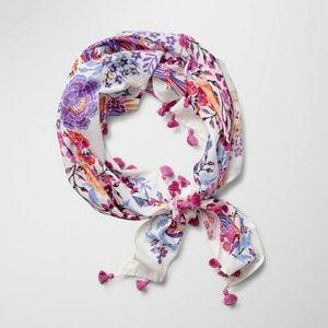 NWT Talula Larkspur Triangle Scarf