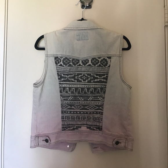 Forever 21 Denim Vest - Picture 2 of 2