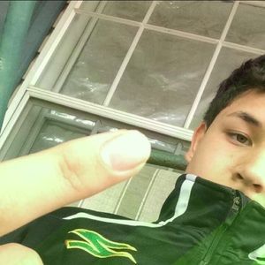 Meet your Posher, Leighton