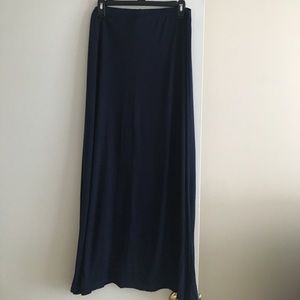 LIKE NEW Navy Maxi Skirt