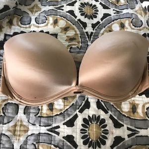 Victoria secret very sexy bra 34d.