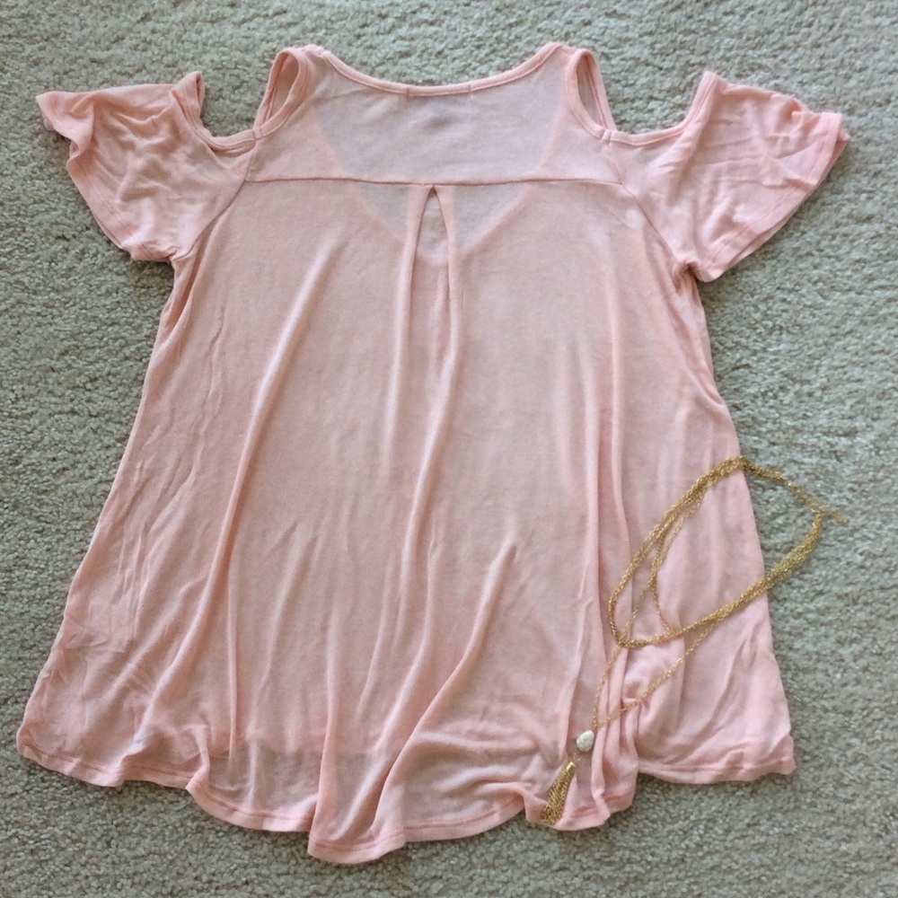 ❤️1 Med❤️Gorgeous Peach Cold Shoulder Top - Picture 6 of 6