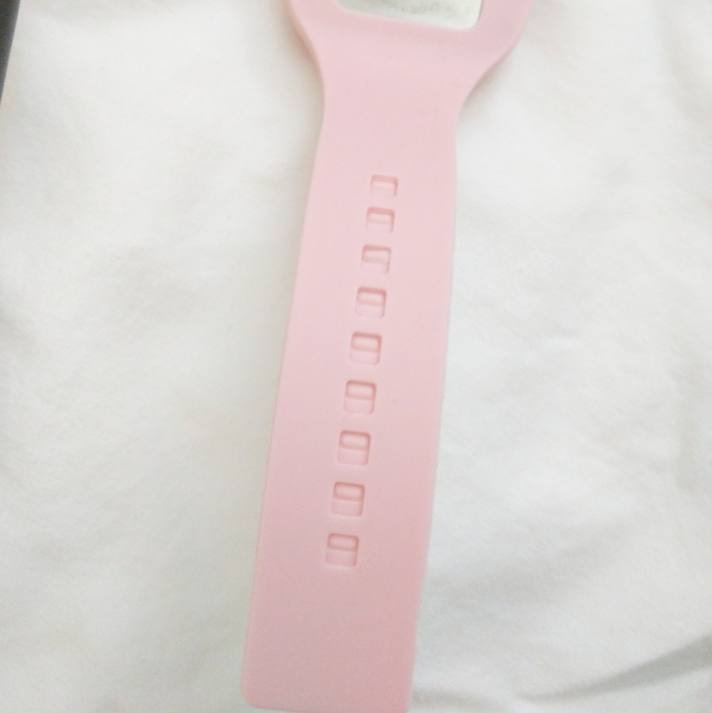 H E L L O S O M E B O D Y | - image 5