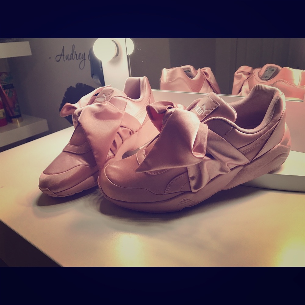 Fenty puma bow sneakers
