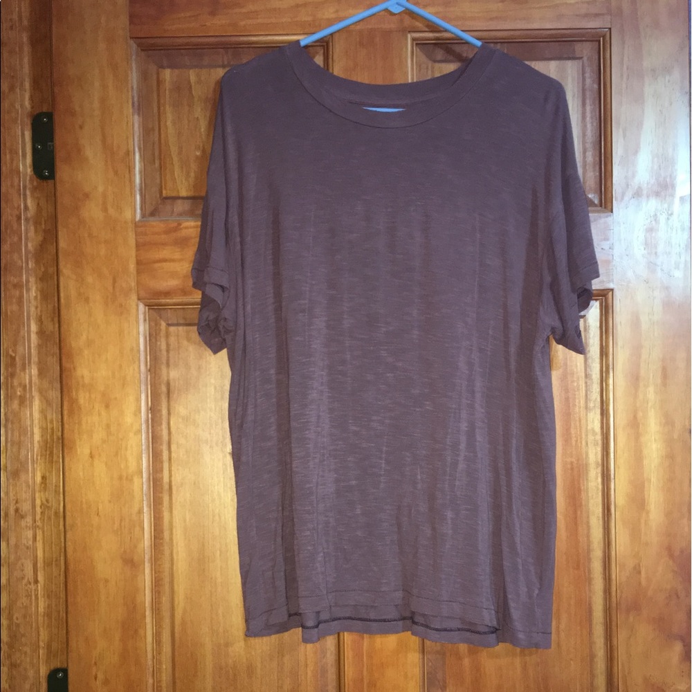 American Eagle boyfriend fit tee