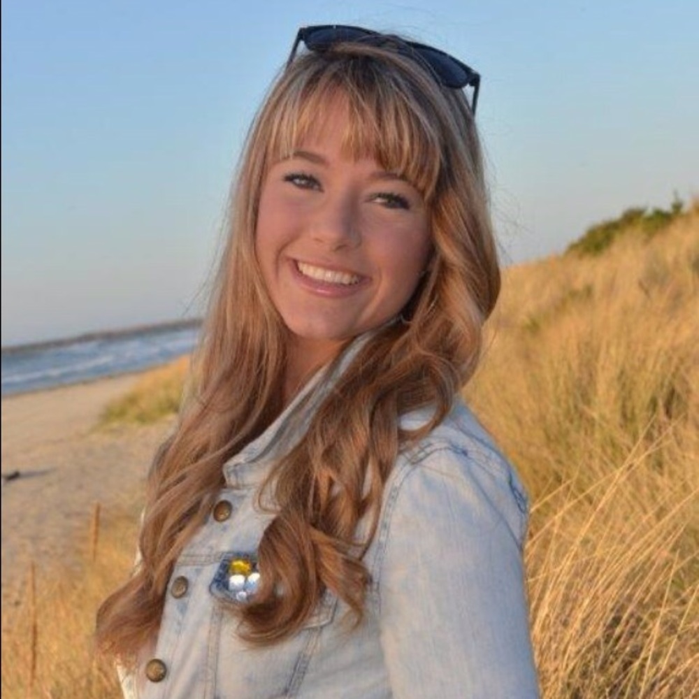 Meet your Posher, Brittany