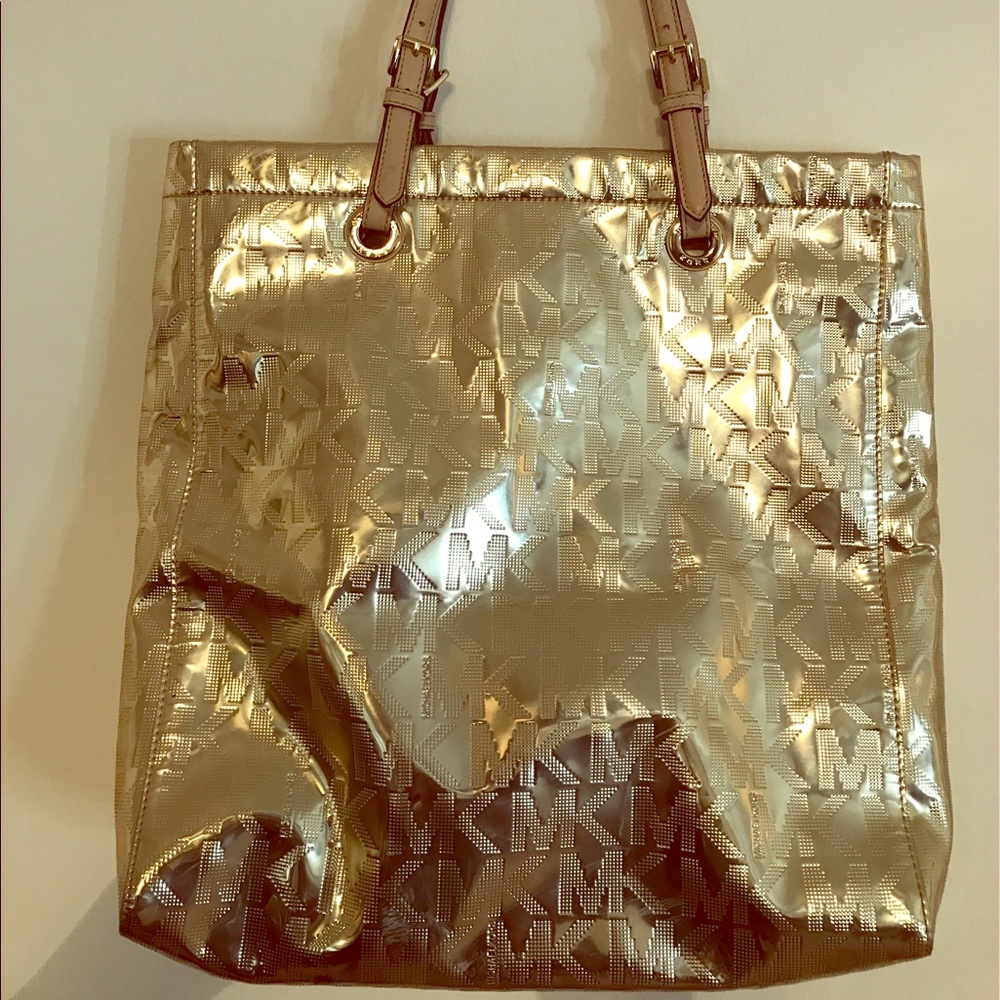 Michael Kors gold purse