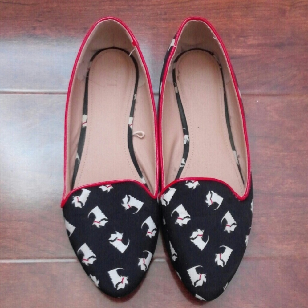 Black flats with dogs