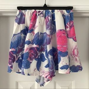 BLUE/PINK/PURPLE FLORAL SHORTS sz. SM