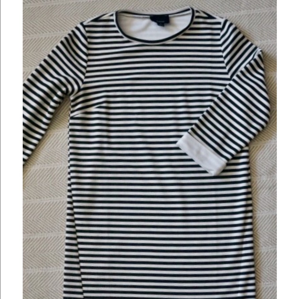 Lumiere B&W striped 3/4 sleeve shift dress