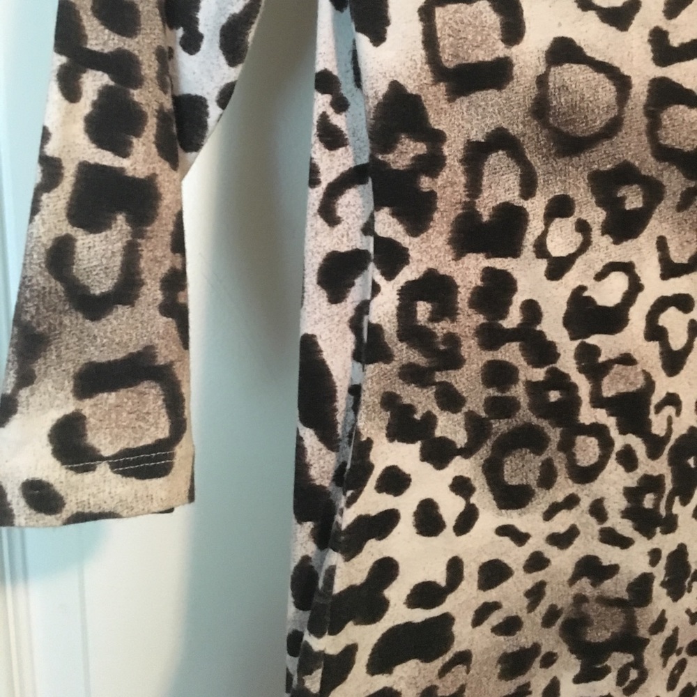 Dress - Picture 4 of 4