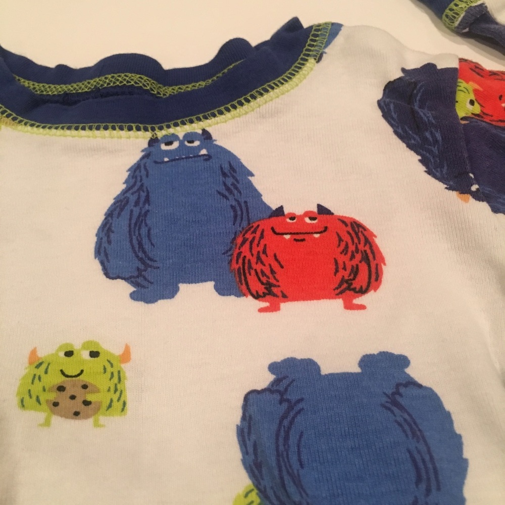 ⛔️SOLD 😴Cookies make sleepy pajamas -2 pair - Picture 5 of 6