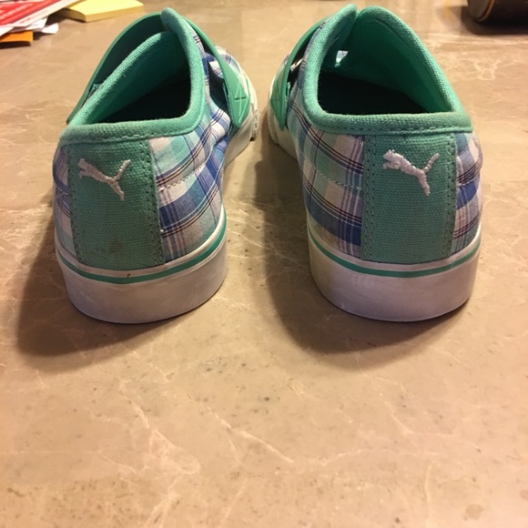 Puma Tennis Shoes - Picture 3 of 5