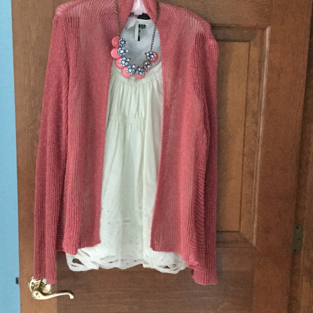 Eileen Fisher Coral swing sweater size S.🎉🎉MD!!