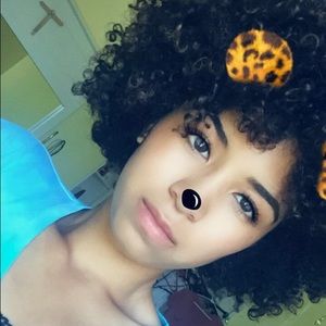 Meet your Posher, Taiice