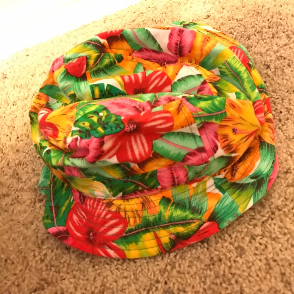 Floral bucket hat