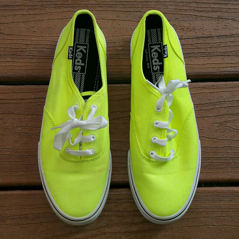 Keds Sneakers!