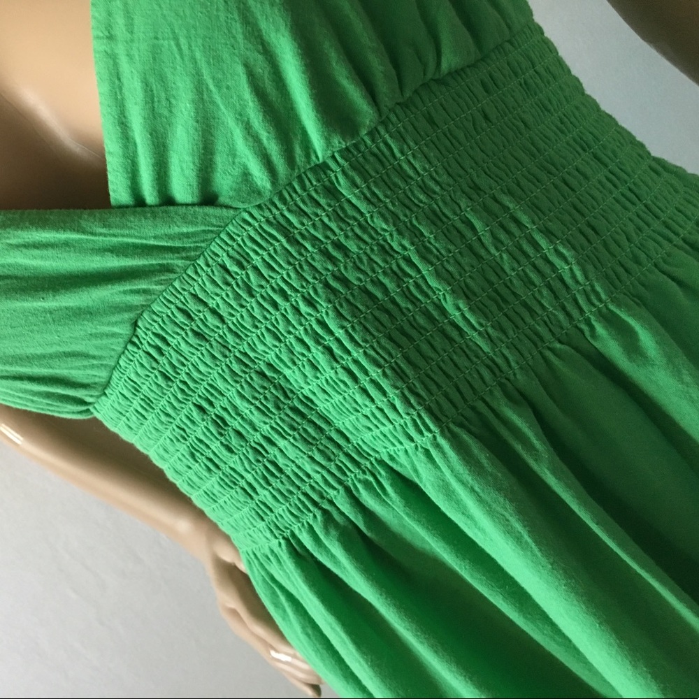EmEraLd grEen dResS - Picture 8 of 13