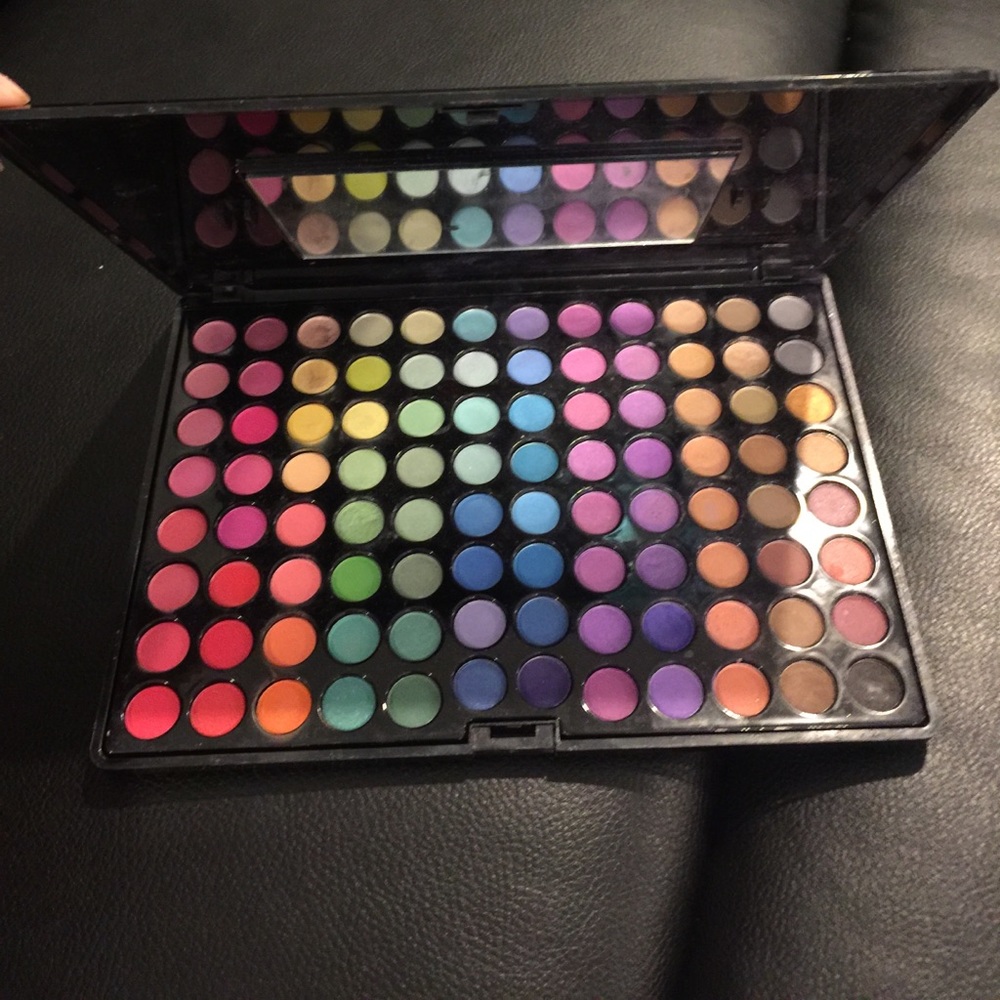 Shany palette used