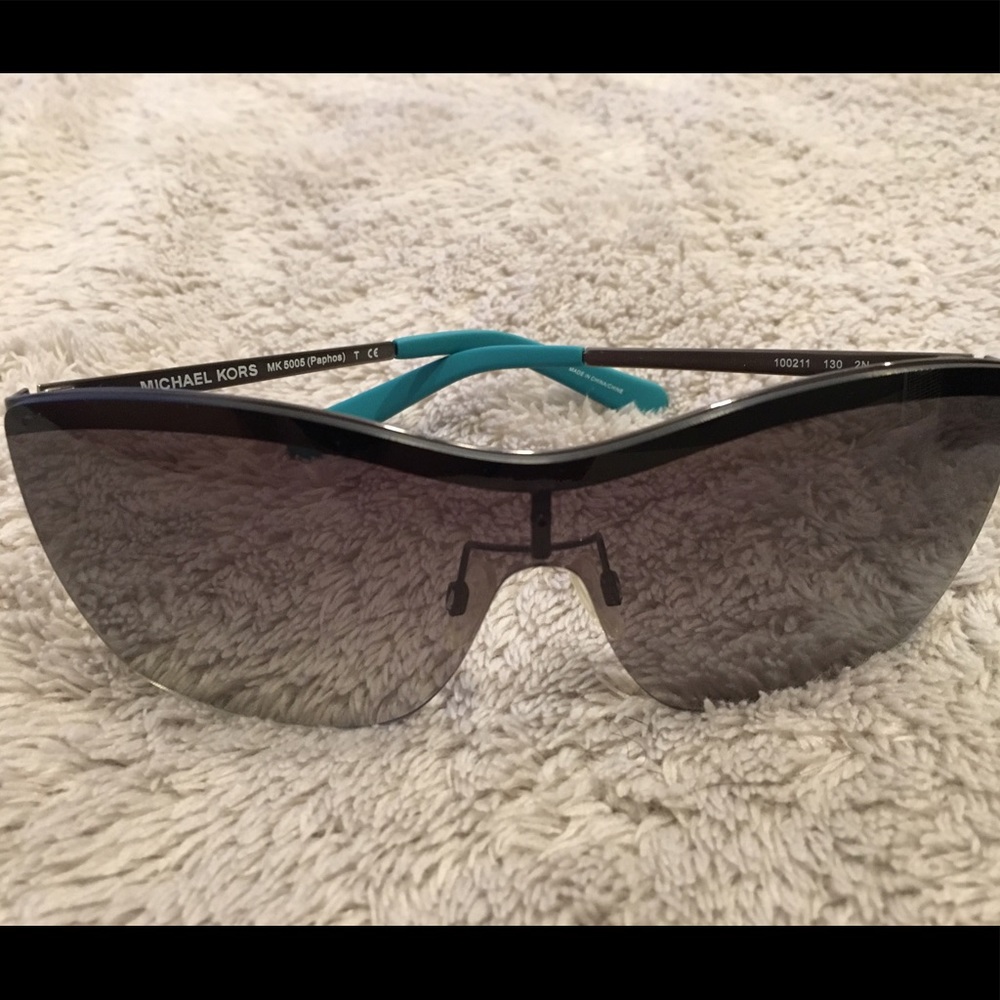 MICHAEL KORS sunglasses