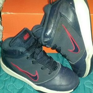 Kids nikes