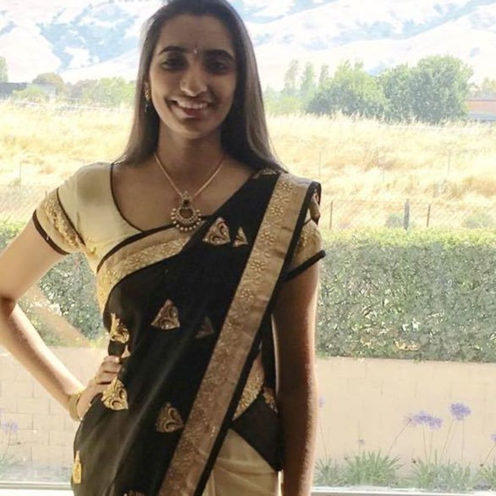 Meet your Posher, Christine