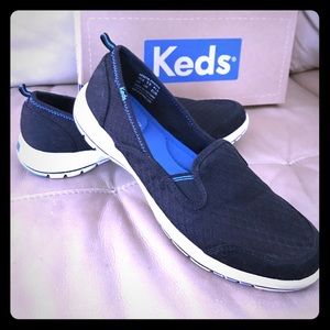 PRICE DROP! Ked’s Ortholite slip on shoes, Black