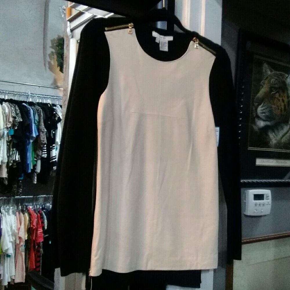 PerSe Leather & Zipper Top