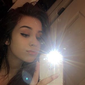 Meet your Posher, Katelynn