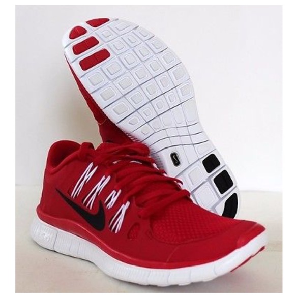 Nike Shoes - Nike Free 5.0