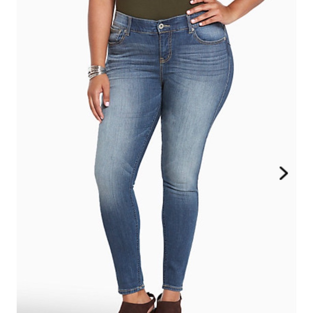 Torrid Bombshell Skinny Jeans- Medium Wash