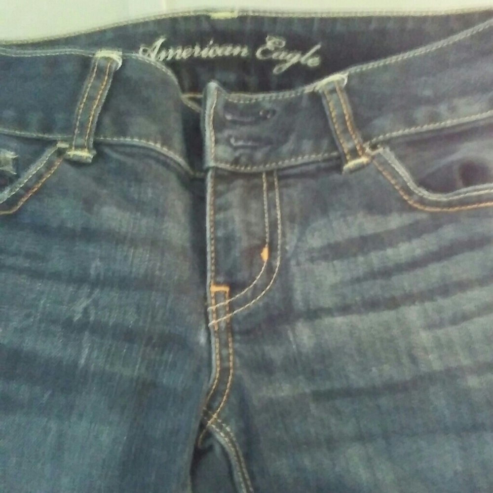 American eagle jeans flair size four