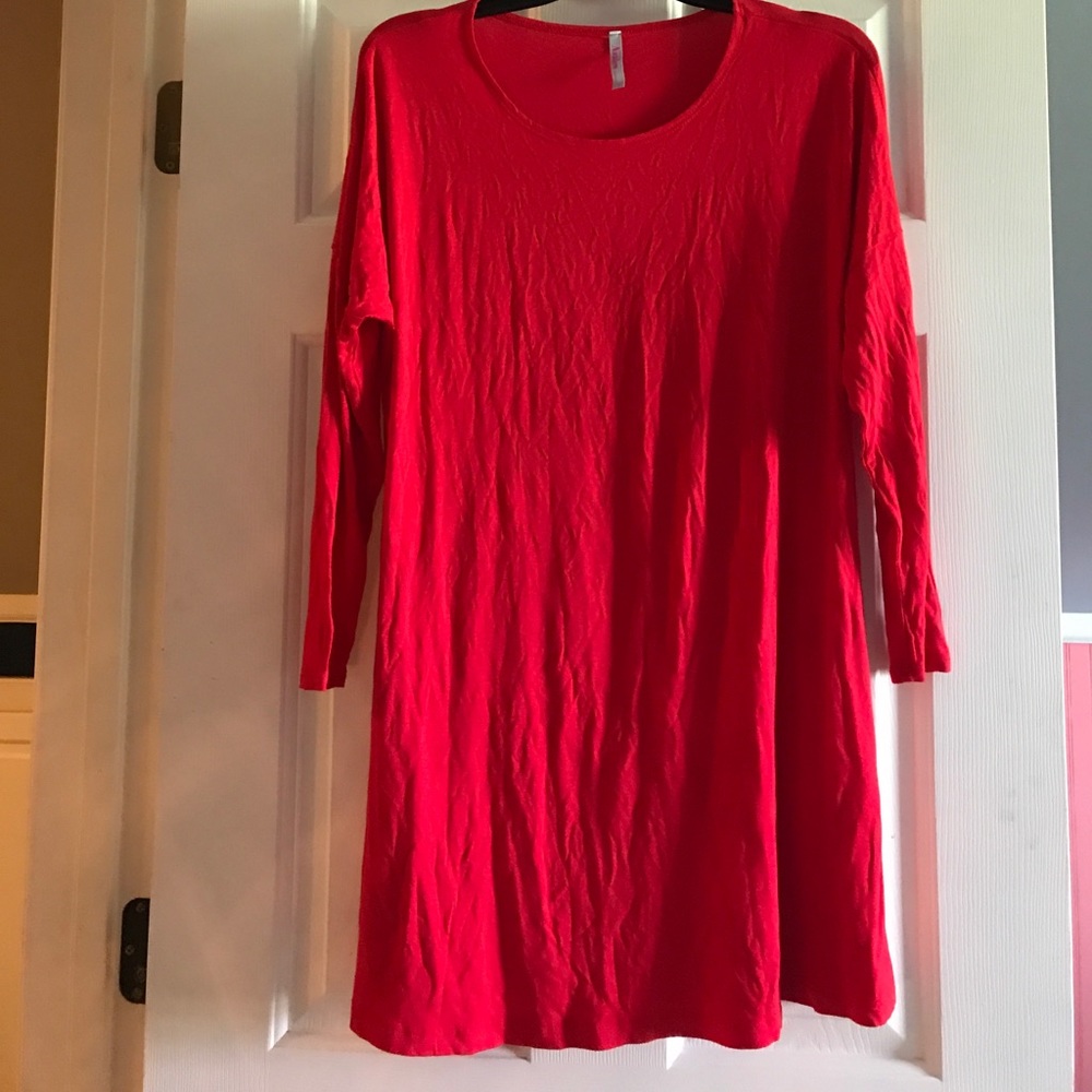 Red piko like dress