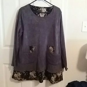 Zanzea grey and floral tunic