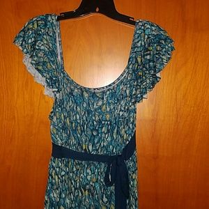 Cute summer maternity dress!