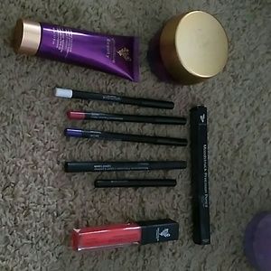 Younique makeup lot