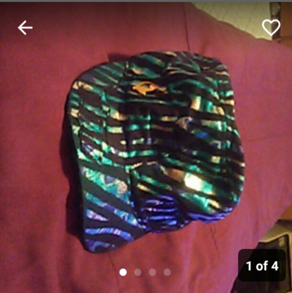 Hat - Picture 4 of 4