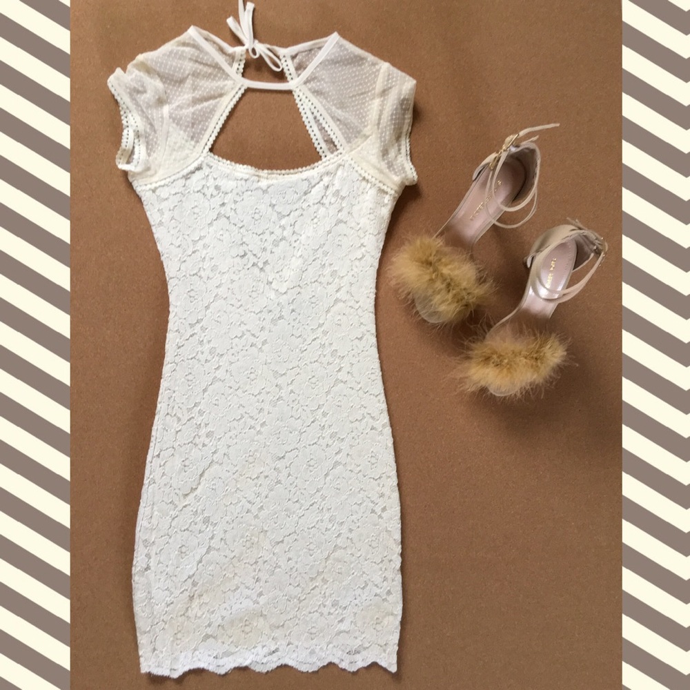 Silence + Noise Cream Lace Stretchy Dress Size XS