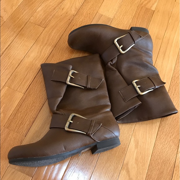 Boots - Picture 2 of 2