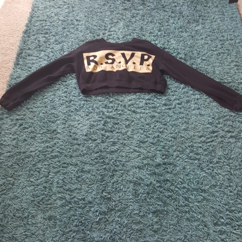 Cropped sweater