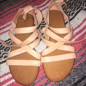 Miz Mooz nuovo strappy flat sandal