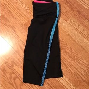 Victoria's Secret Work Out Leggings.
